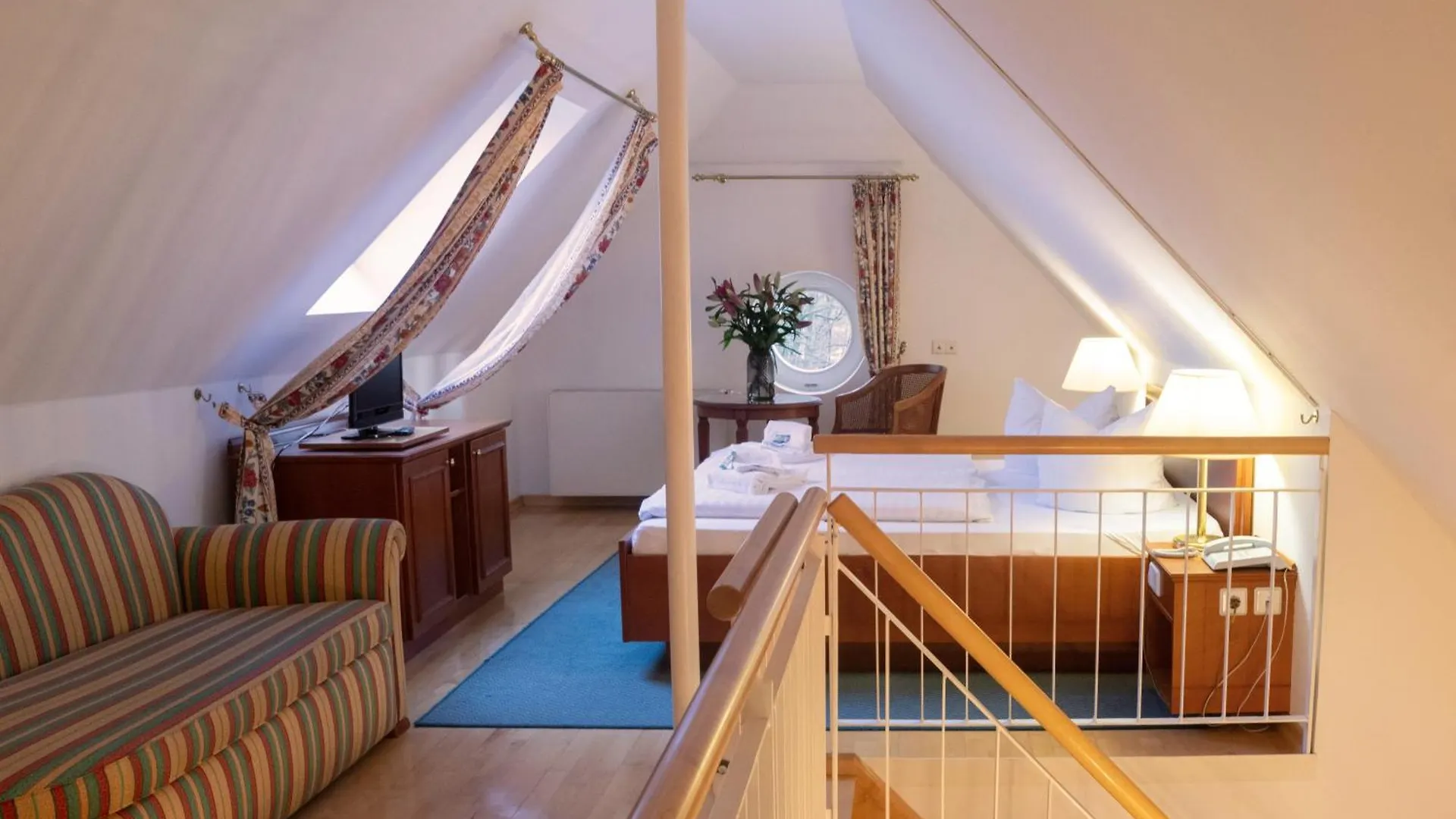 Otel Churfuerstliche Waldschaenke Moritzburg